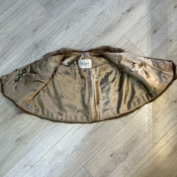 Mink Stole - Picture 4 of 4